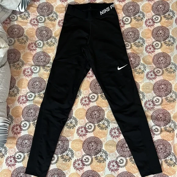 Nike dri-fit leggings - Picture 1 of 4